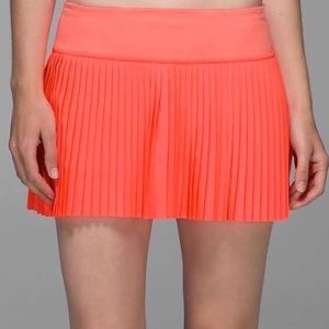 Lulu Lemon coral tennis skirt
